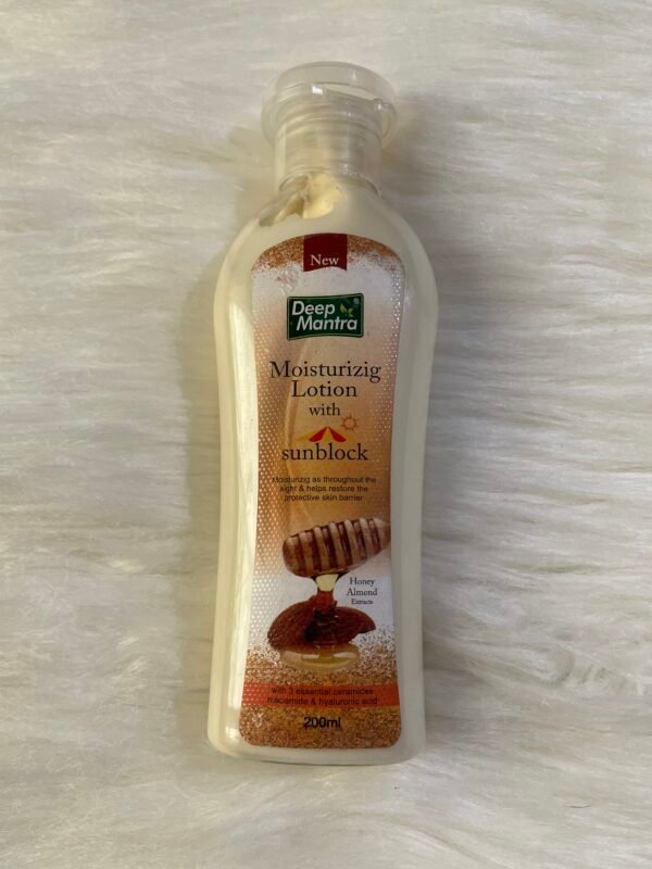 Deep Mantra Moisturizing Lotion with Sun Block
